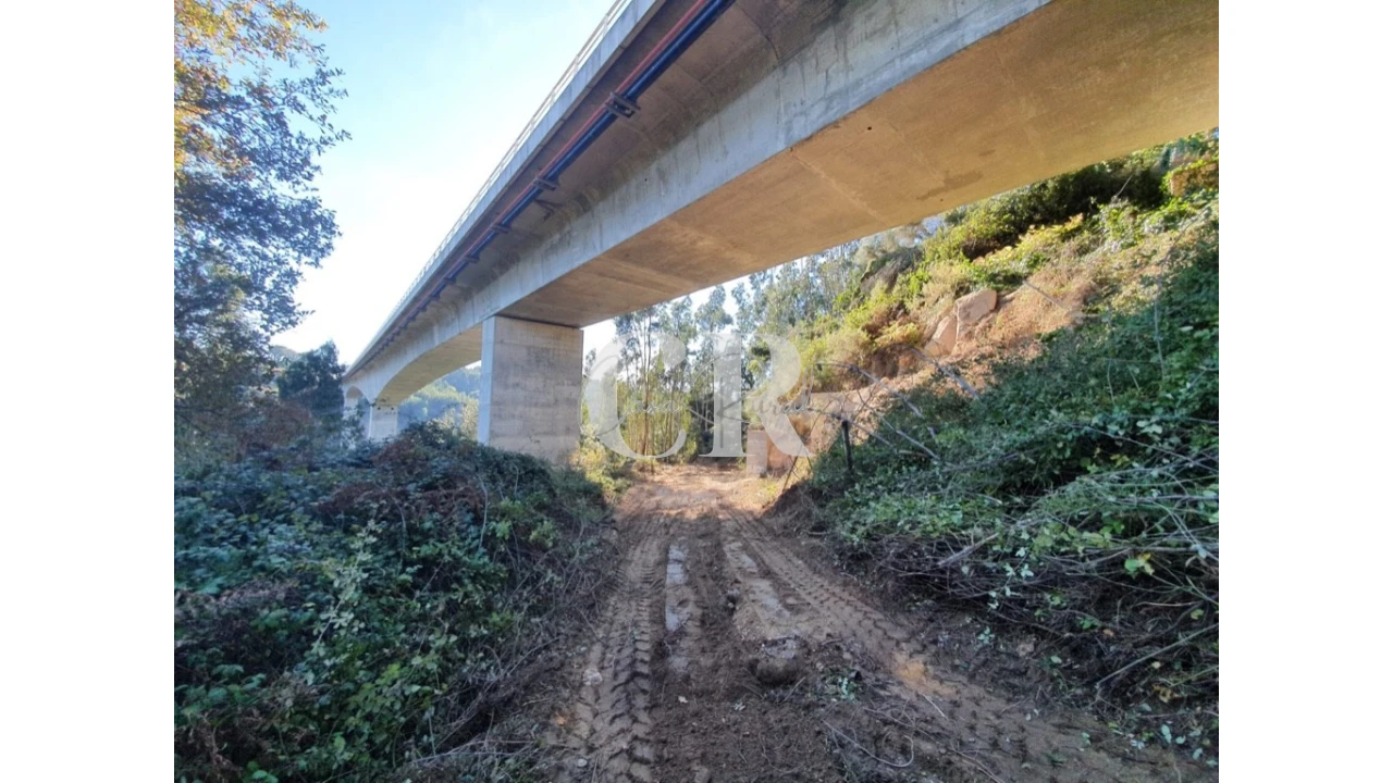 Terreno para Venda em Pedrogão Grande Foto 3