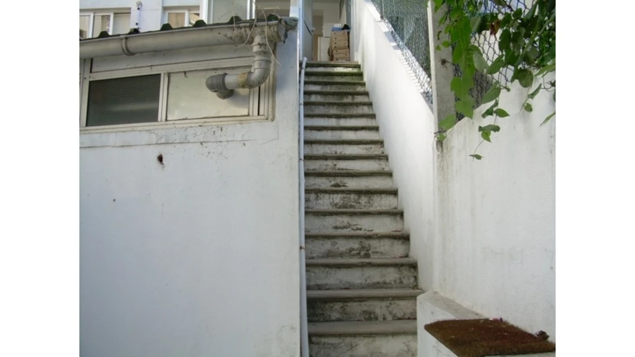 Escritório para Venda em Almada, Cova da Piedade, Pragal e Cacilhas Foto 9