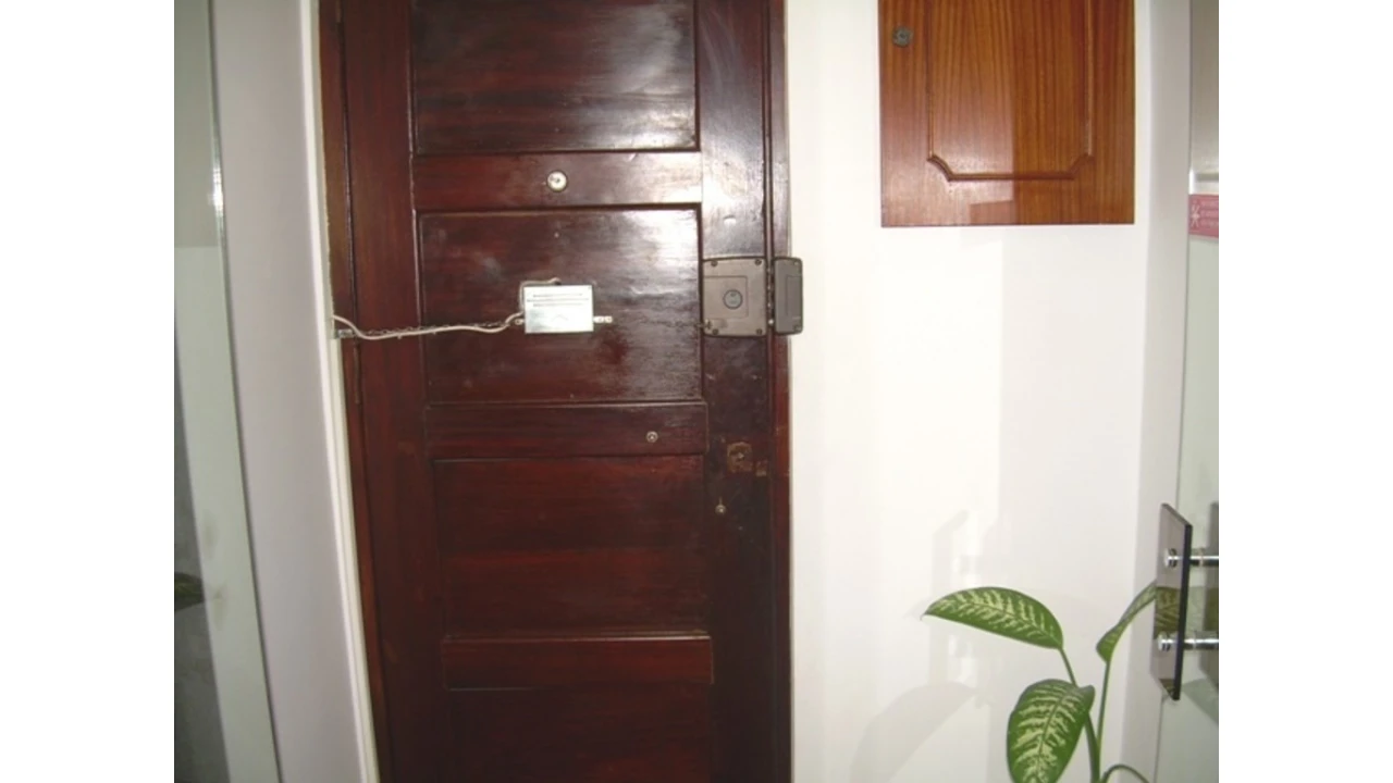 Escritório para Venda em Almada, Cova da Piedade, Pragal e Cacilhas Foto 1