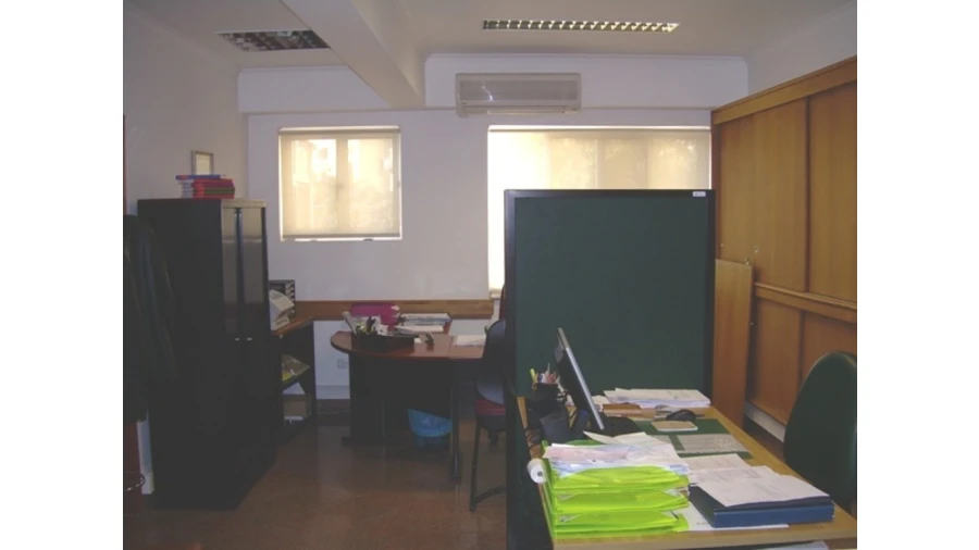 Escritório para Venda em Almada, Cova da Piedade, Pragal e Cacilhas Foto 4