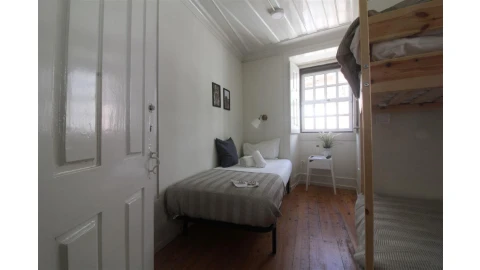 Prédio para Venda em São Martinho do Bispo e Ribeira de Frades