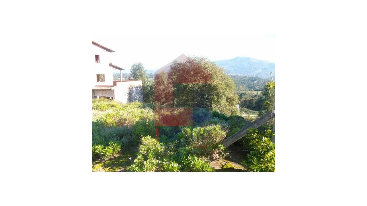 Terreno para Venda em Vila Verde e Barbudo Foto 3