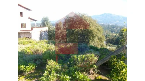 Terreno para Venda em Vila Verde e Barbudo