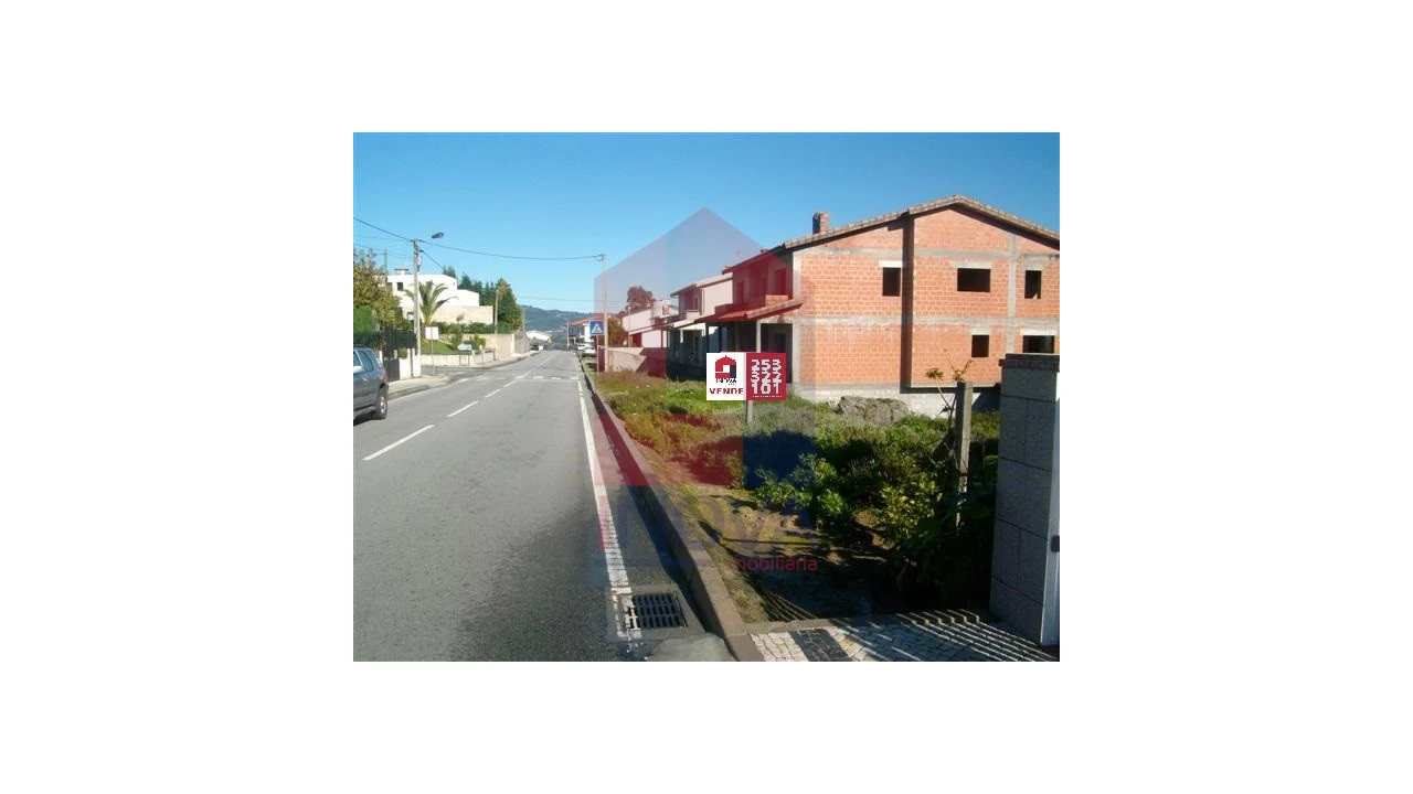 Terreno para Venda em Vila Verde e Barbudo Foto 1