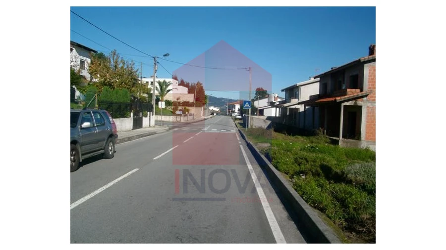Terreno para Venda em Vila Verde e Barbudo Foto 4