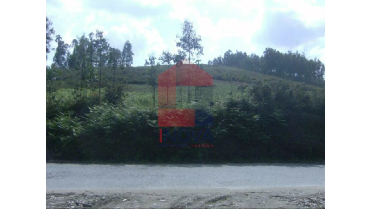 Terreno para Venda em Dossãos Foto 3