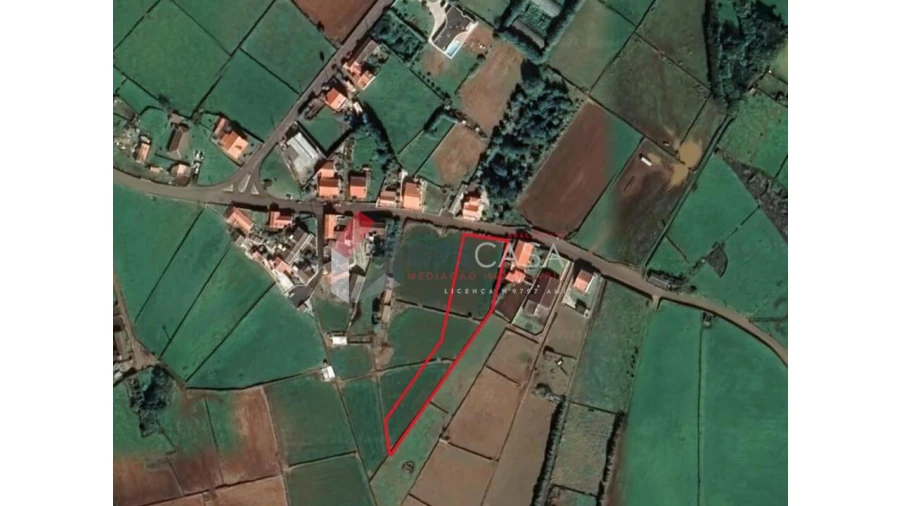 Terreno para Venda em Praia da Vitoria (Santa Cruz) Foto 5