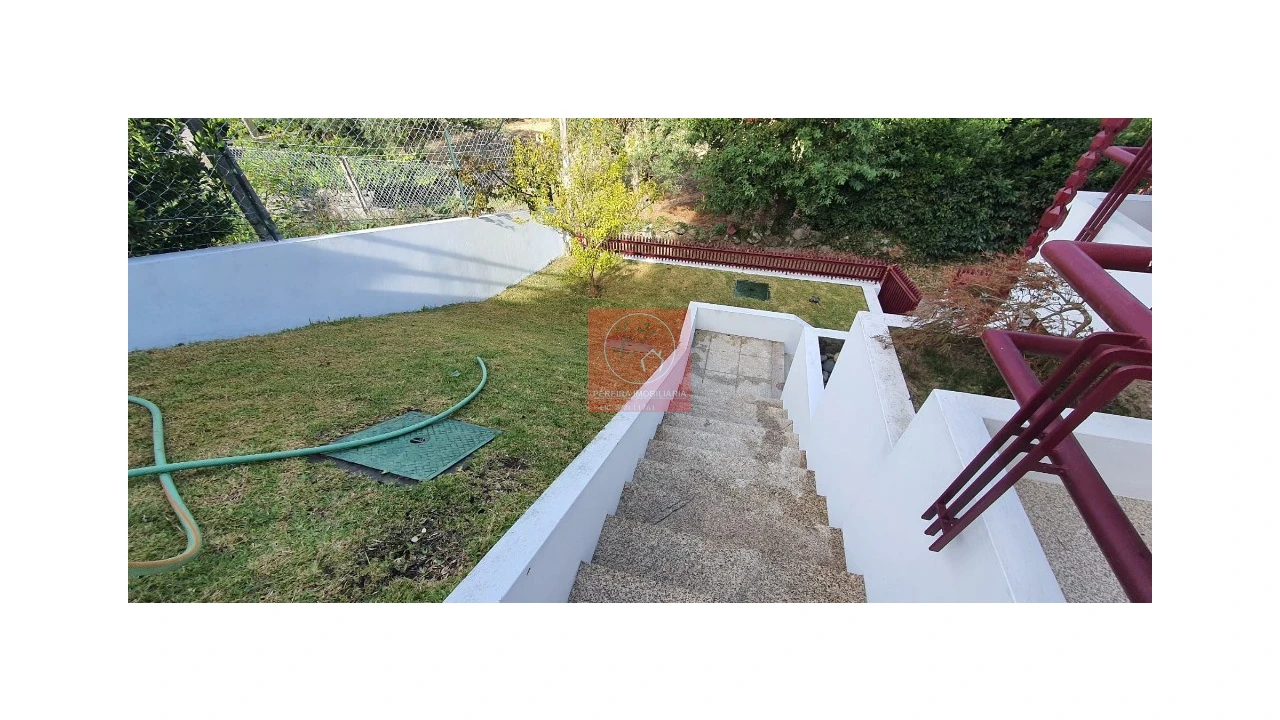 Moradia T3 para Venda em Carreço Foto 24