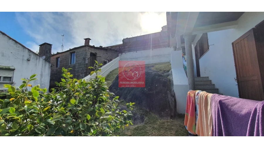 Moradia T3 para Venda em Carreço Foto 15