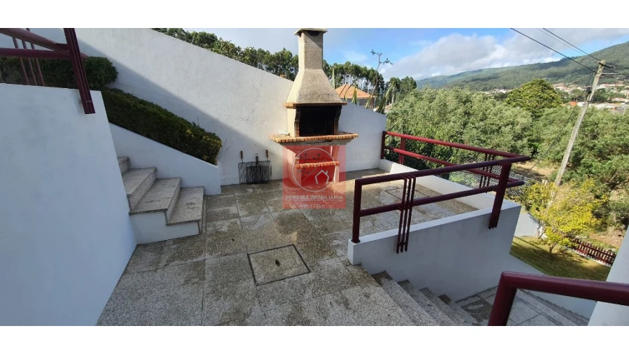 Moradia T3 para Venda em Carreço Foto 1