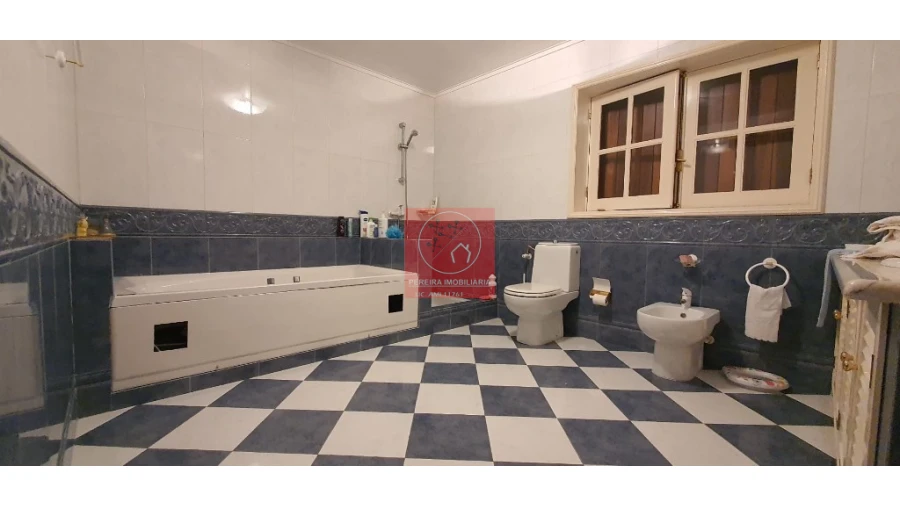 Moradia T3 para Venda em Carreço Foto 11