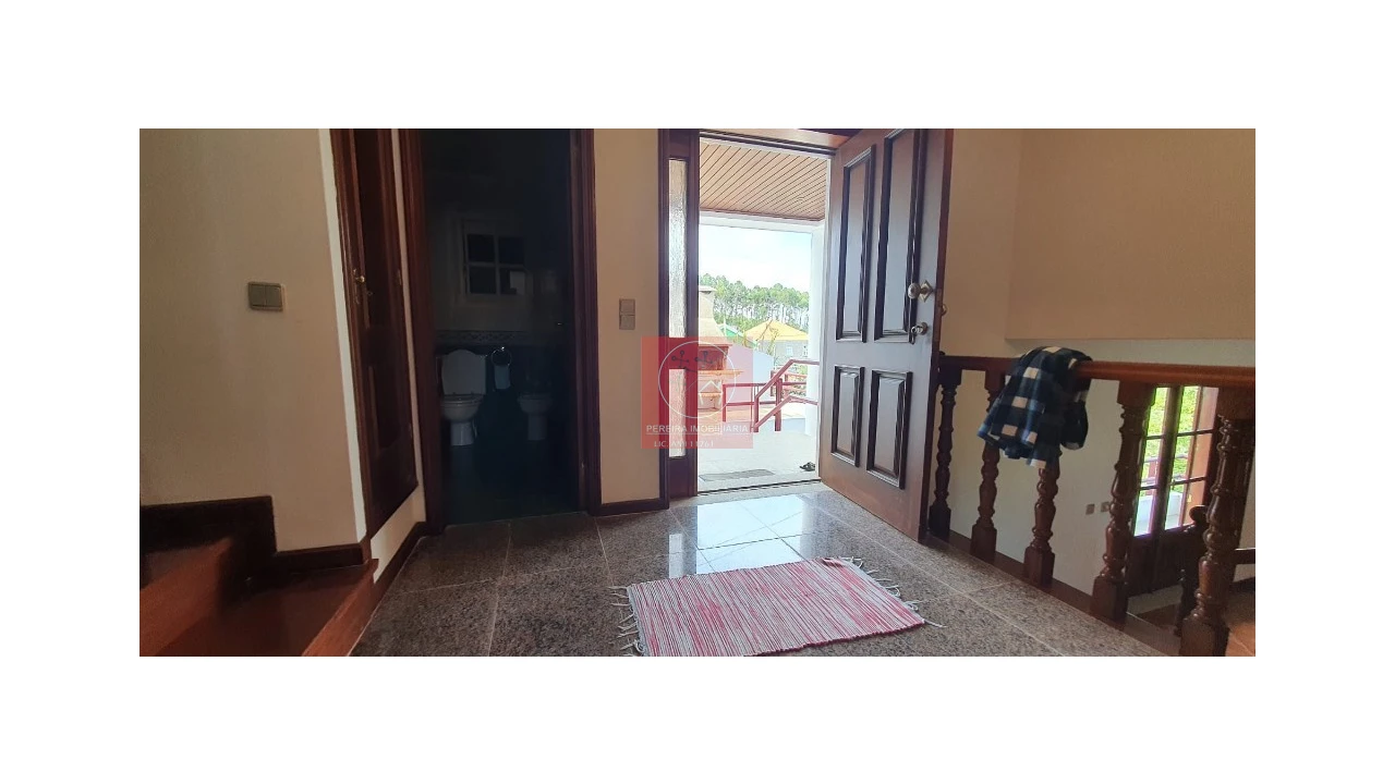 Moradia T3 para Venda em Carreço Foto 9