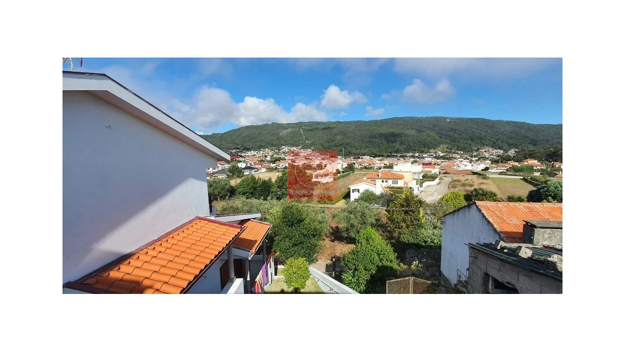 Moradia T3 para Venda em Carreço Foto 19