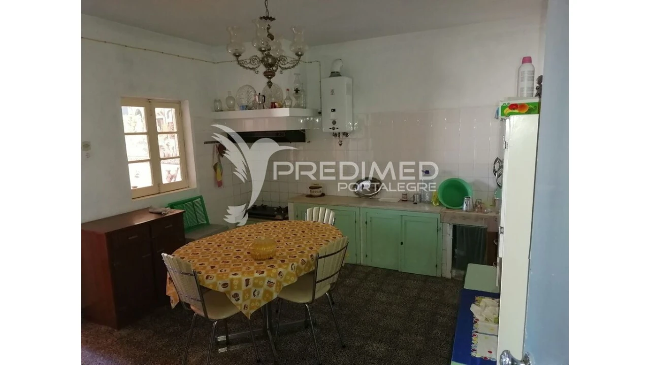 Moradia T3 para Venda em Montalvão Foto 4