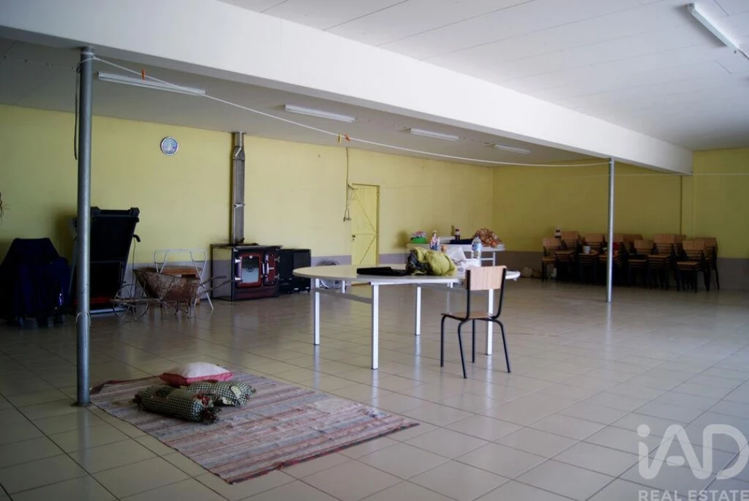 Moradia T6 para Venda em Fermentelos Foto 20