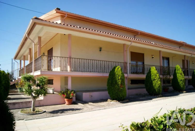 Moradia T6 para Venda em Fermentelos Foto 25