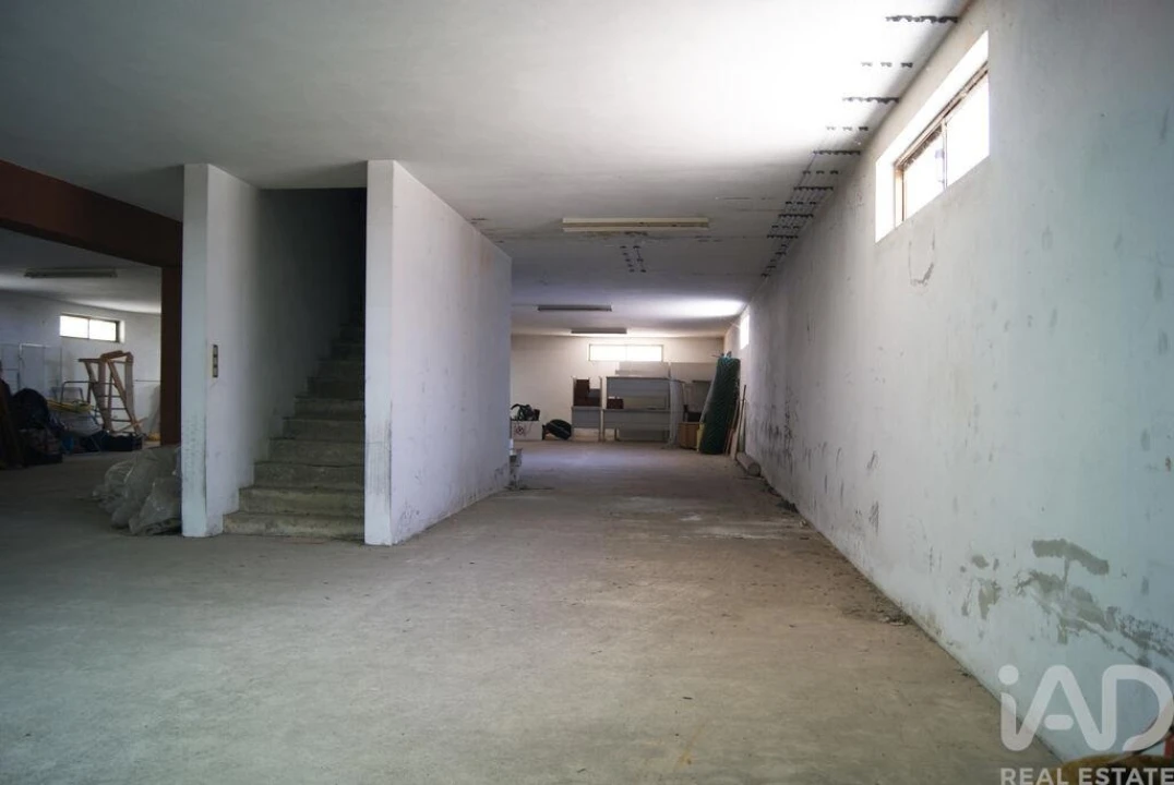 Moradia T6 para Venda em Fermentelos Foto 23