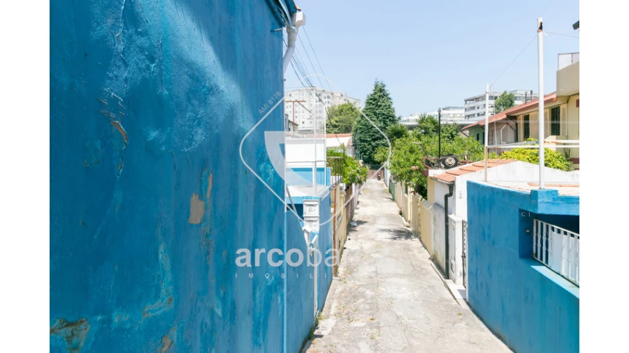 Terreno para Venda em Ramalde Foto 3
