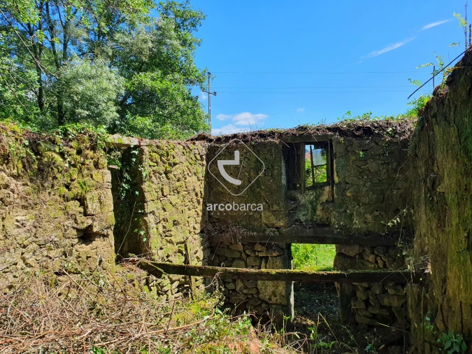 Moradia T1 para Venda em Alvora e Loureda Foto 5