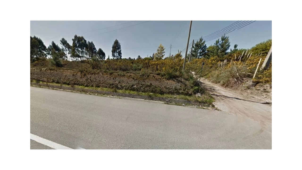 Terreno para Venda em Pedroso e Seixezelo Foto 1