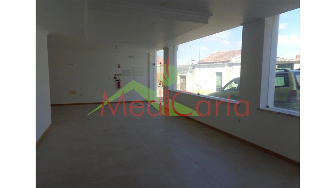 Loja para Venda em Cartaxo e Vale da Pinta Foto 5