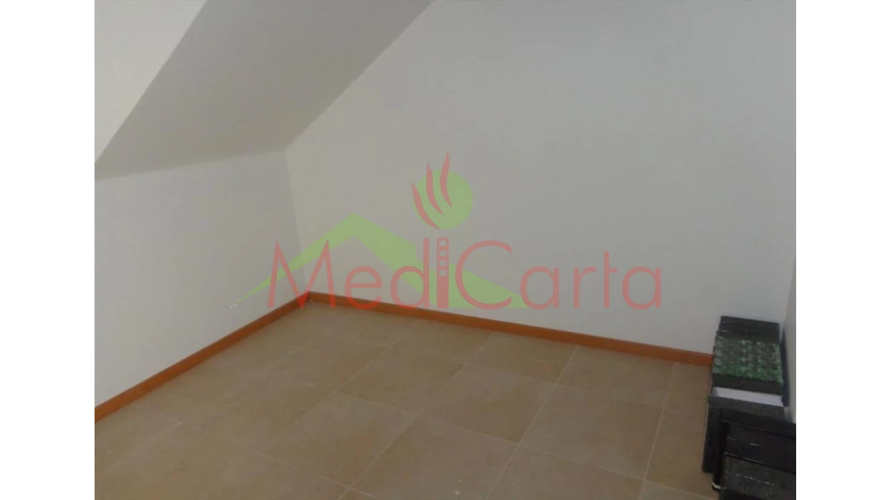 Loja para Venda em Cartaxo e Vale da Pinta Foto 14