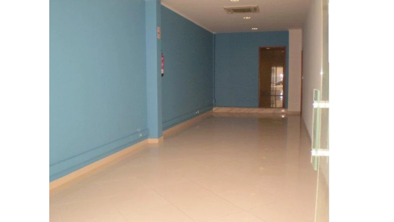 Loja para Venda em Amora Foto 1