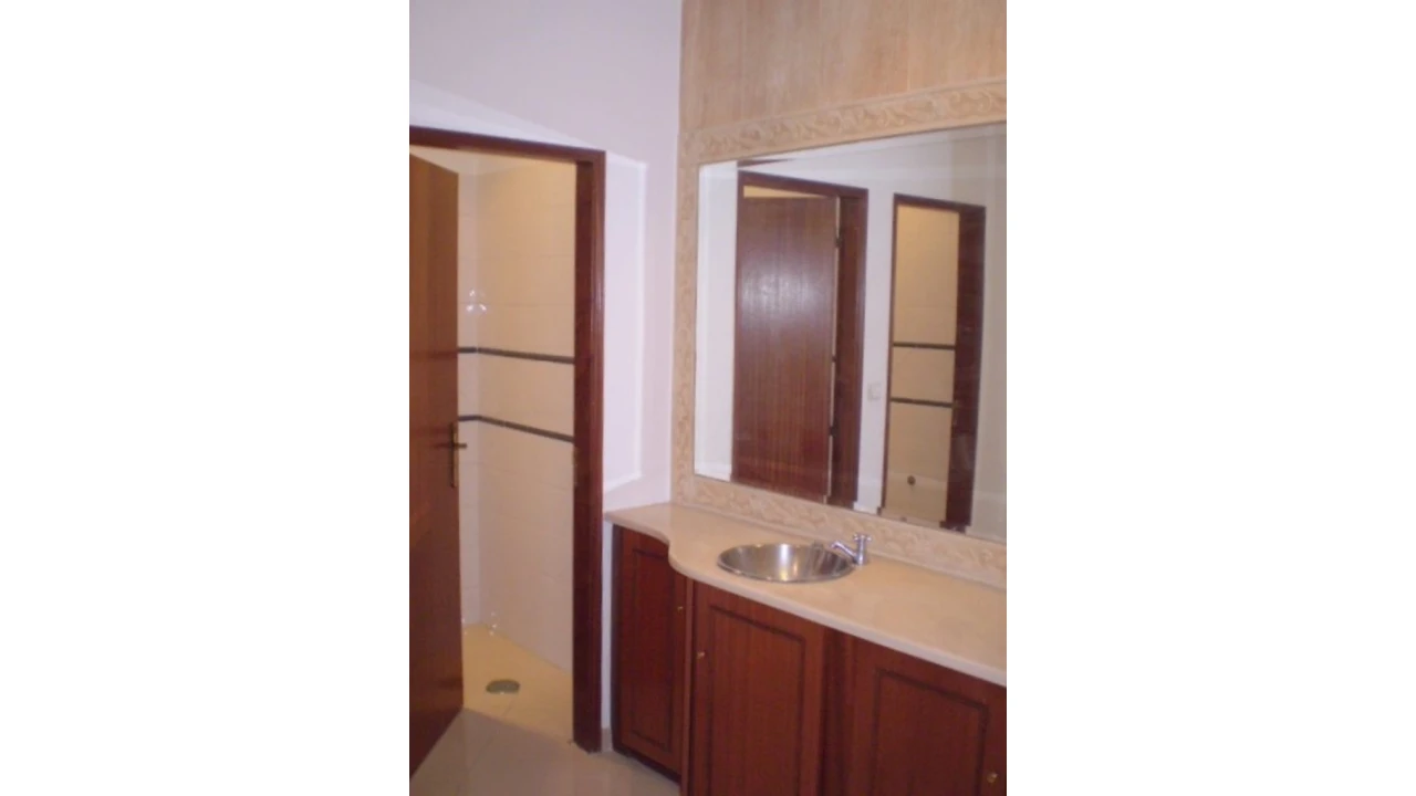 Loja para Venda em Amora Foto 6