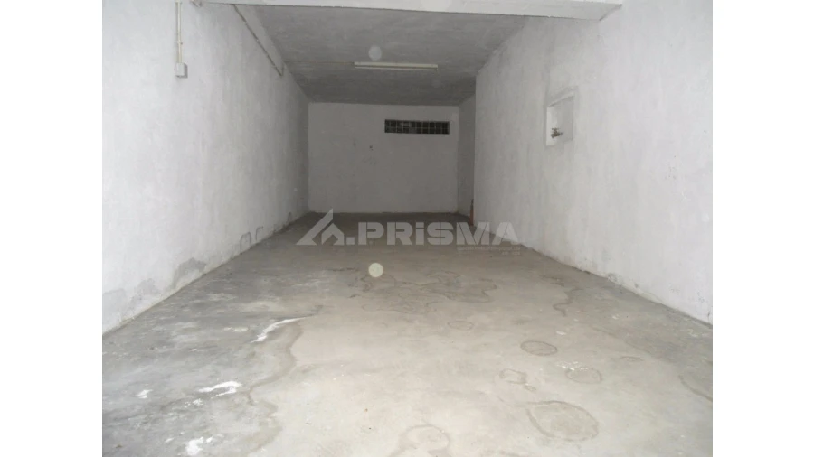 Garagem para Venda em Castelo Branco Foto 2