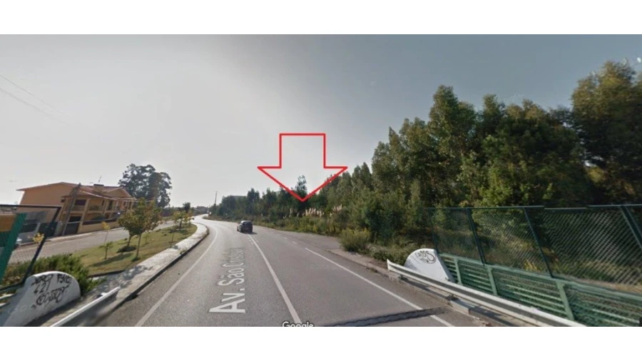 Terreno para Venda em Nogueira da Regedoura Foto 4