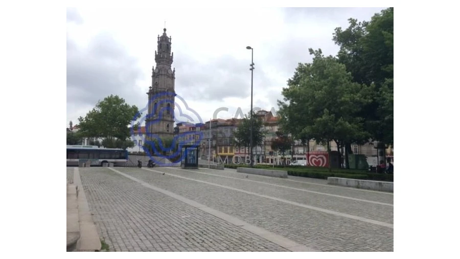 Negócio para Venda em Cedofeita, Santo Ildefonso, Sé, Miragaia, São Nicolau e Vitória Foto 4