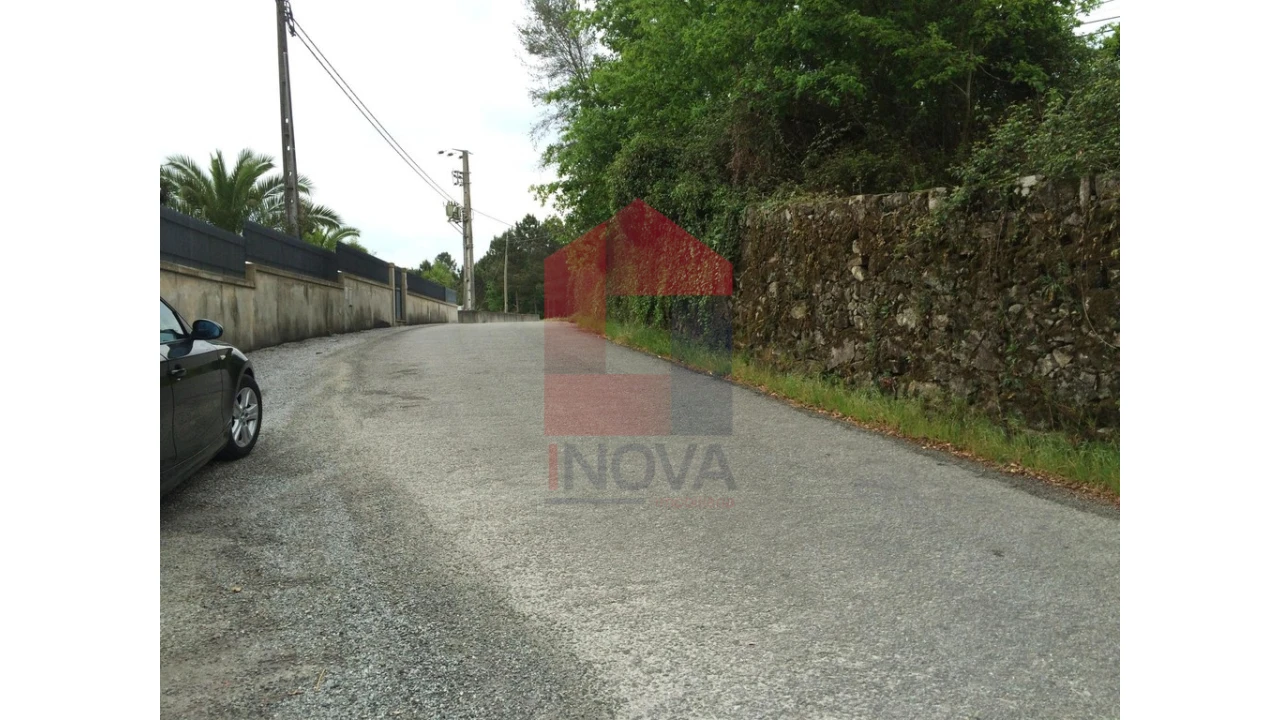 Terreno para Venda em Coucieiro Foto 12