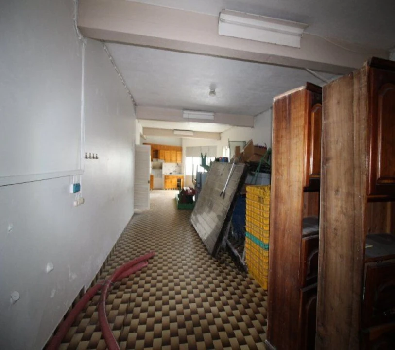 Moradia T4 para Venda em Rabo de Peixe Foto 2