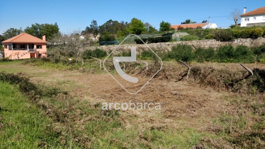 Terreno para Venda em Rubiães Foto 6
