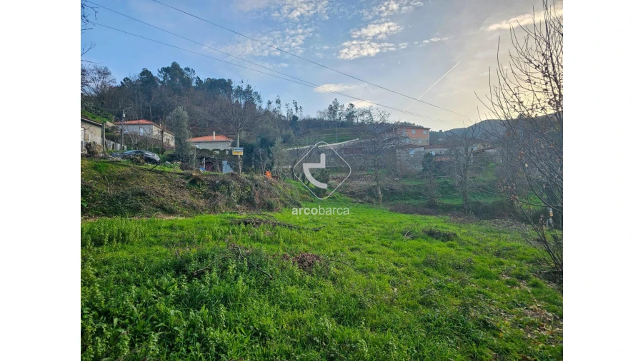 Terreno para Venda em Crasto, Ruivos e Grovelas Foto 4