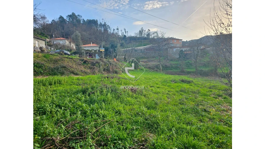 Terreno para Venda em Crasto, Ruivos e Grovelas Foto 3