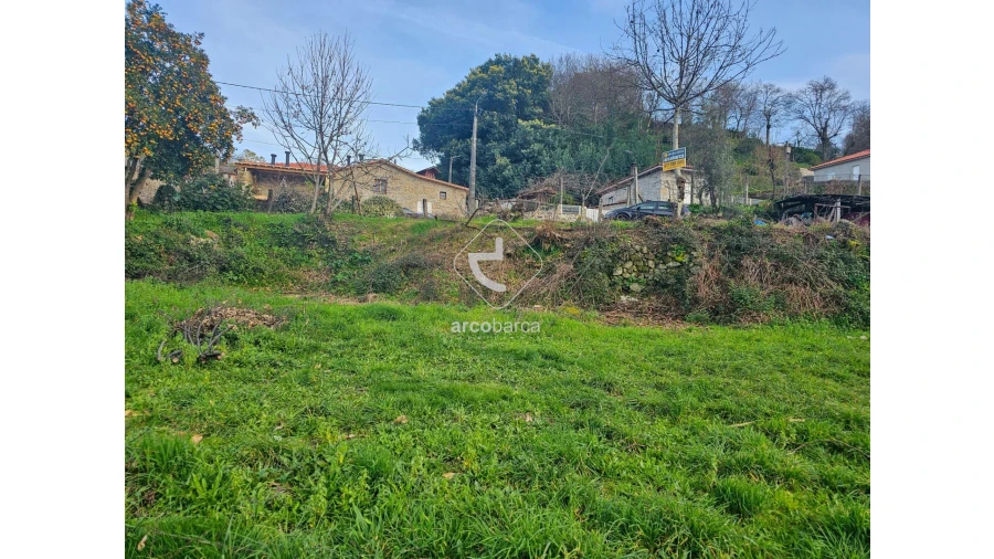 Terreno para Venda em Crasto, Ruivos e Grovelas Foto 9