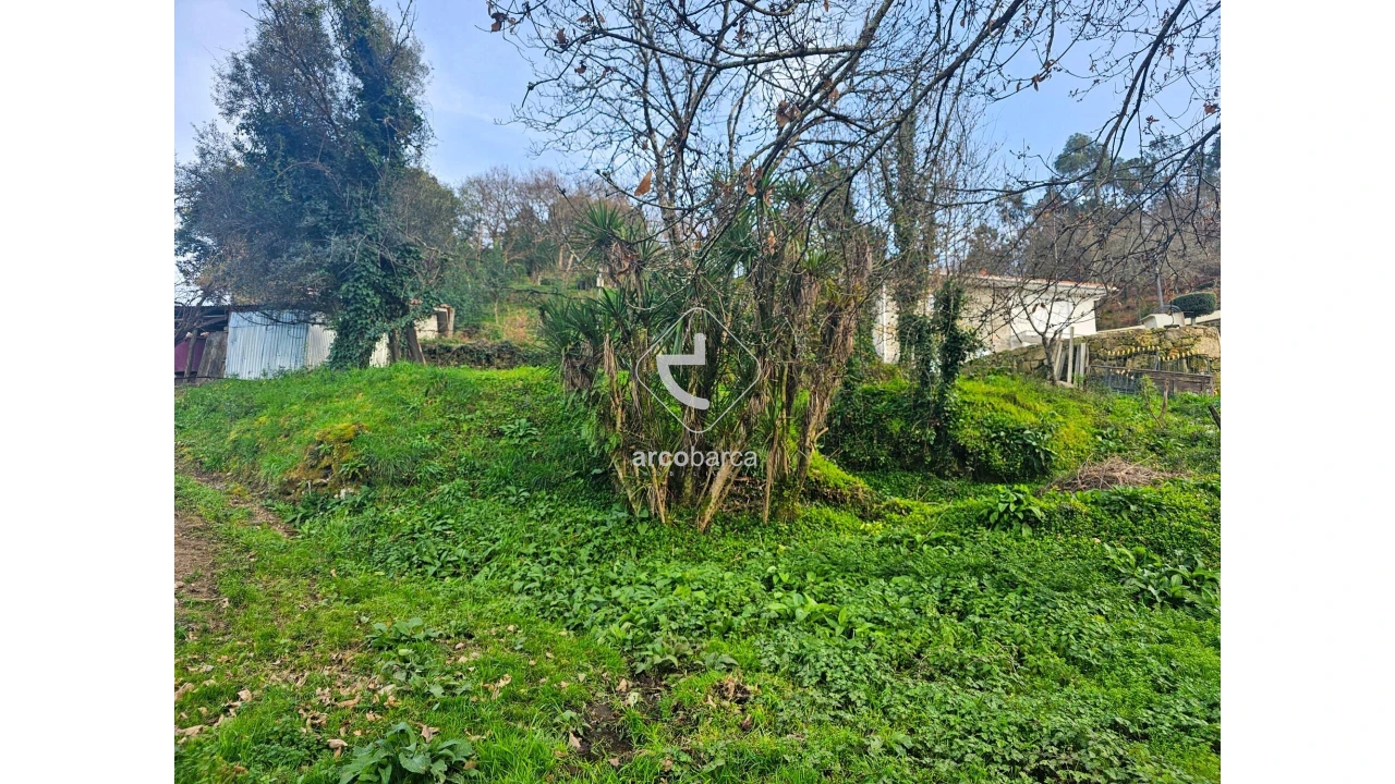 Terreno para Venda em Crasto, Ruivos e Grovelas Foto 12