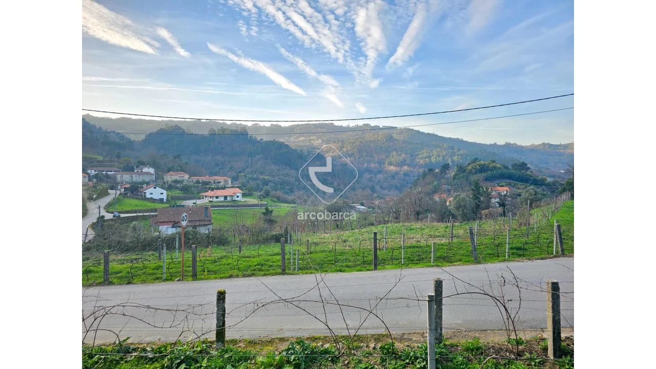 Terreno para Venda em Crasto, Ruivos e Grovelas Foto 8