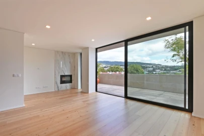 Apartamento T2 para Venda em Creixomil