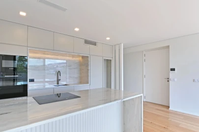 Apartamento T2 para Venda em Creixomil