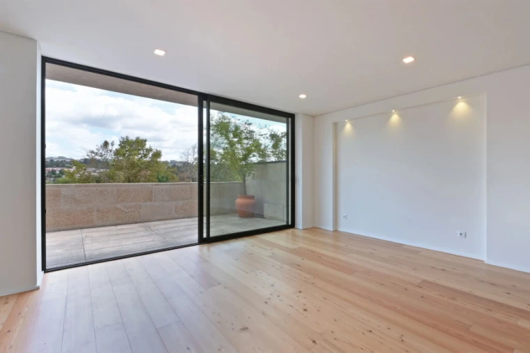 Apartamento T2 para Venda em Creixomil Foto 4