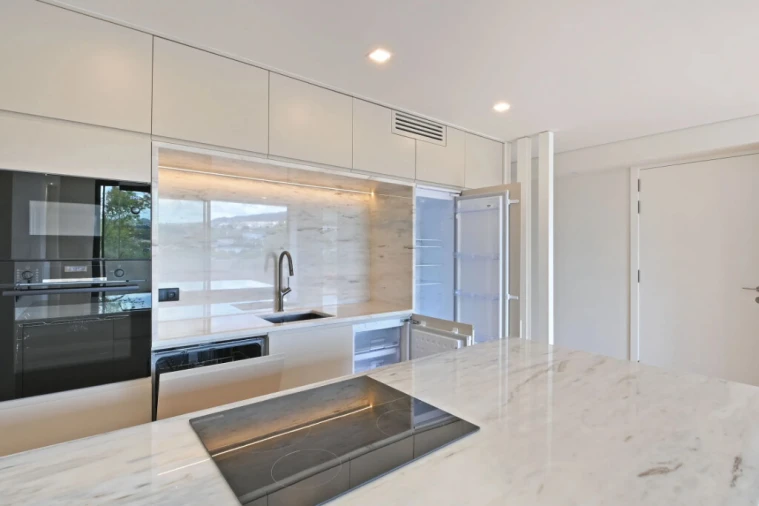 Apartamento T2 para Venda em Creixomil Foto 6