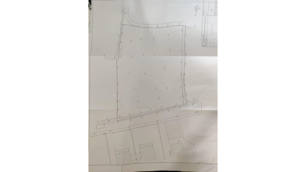 Terreno para Venda em Anobra Foto 3