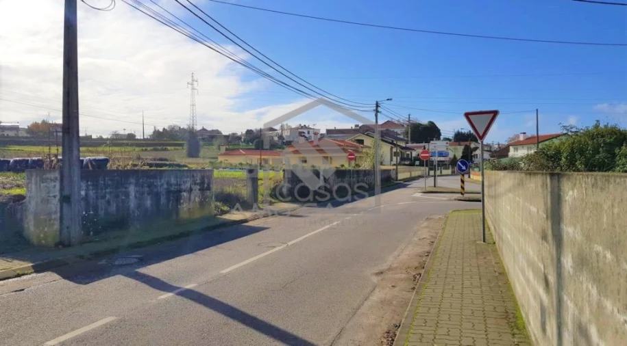 Terreno para Venda em Salreu Foto 4