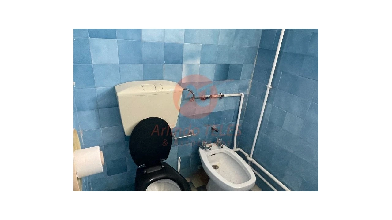 Armazém para Venda em Praia da Vitoria (Santa Cruz) Foto 62