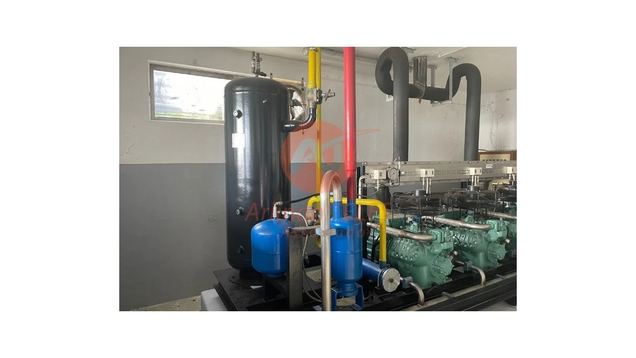 Armazém para Venda em Praia da Vitoria (Santa Cruz) Foto 19