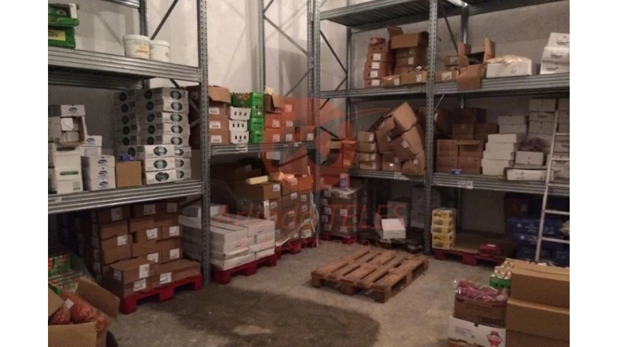 Armazém para Venda em Praia da Vitoria (Santa Cruz) Foto 45