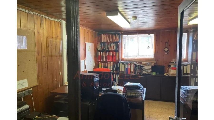 Armazém para Venda em Praia da Vitoria (Santa Cruz) Foto 51