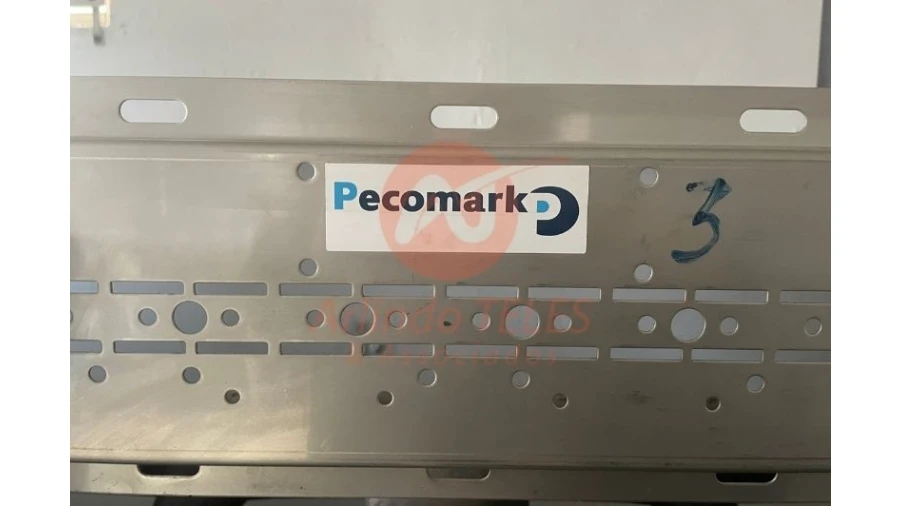 Armazém para Venda em Praia da Vitoria (Santa Cruz) Foto 16